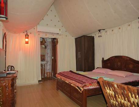 Royal Ac Tents Inner View